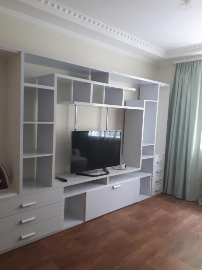 2 Комн. 5 Мест, 10 Мин. До Центра Apartment Kropyvnytskyi Luaran gambar